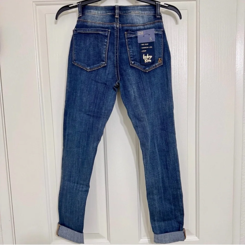 Indigo Rein Blue Ankle Cropped Jeans with Vintage Fade - Picture 3 of 7